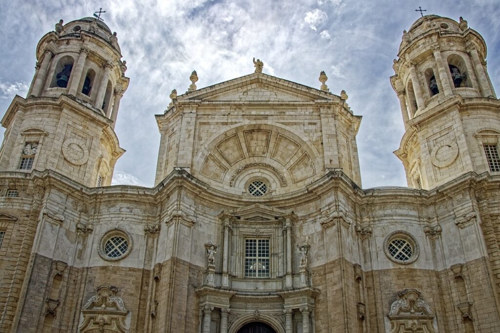 Explorando las maravillas de Cádiz.