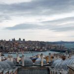 Descubre las maravillas de Estambul y sus alrededores: Una guía de viaje.